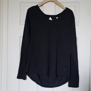 Under Armour Women's Black Long-Sleeve Loose Back Cutout Shirt - Size Large -EUC